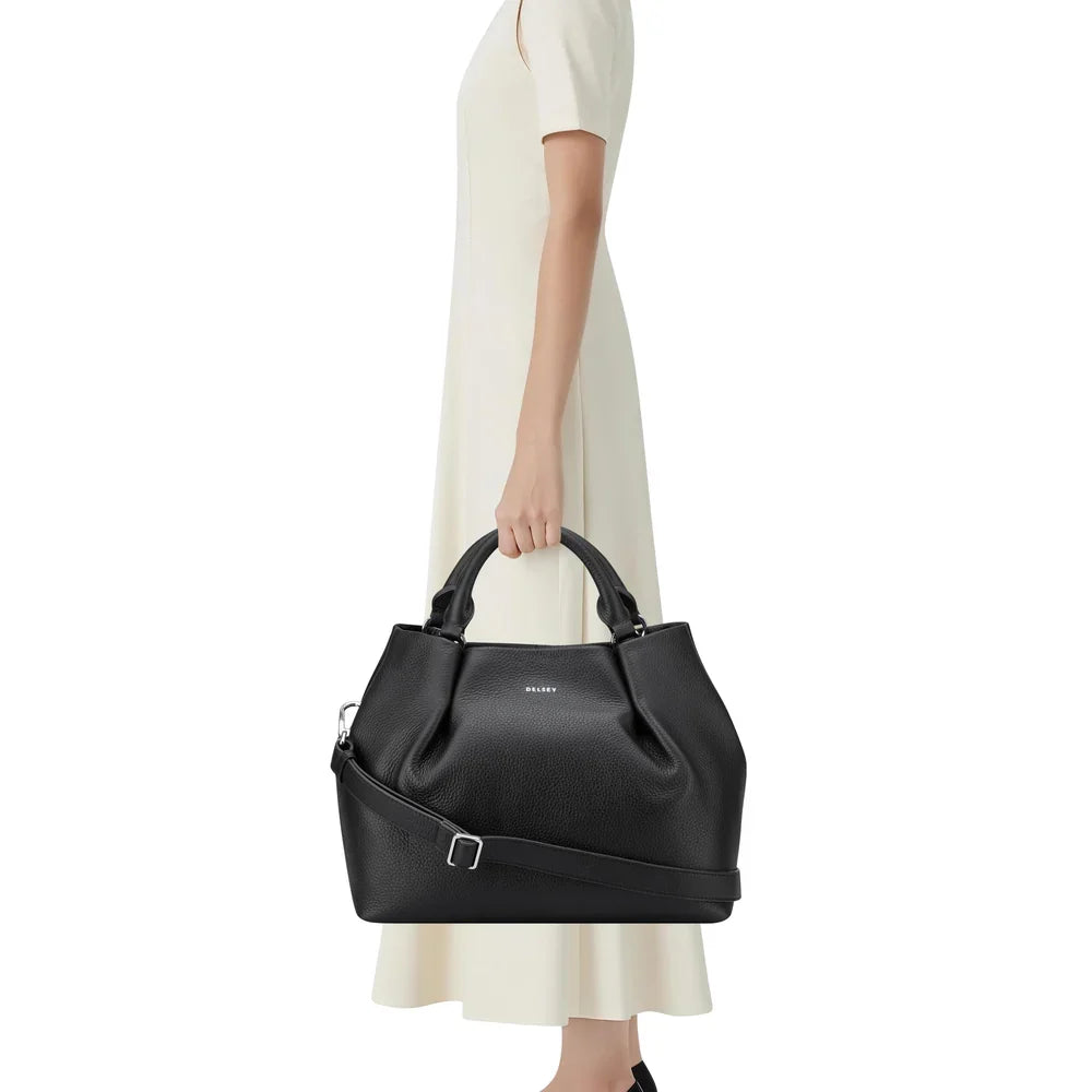 LE CUIR GRAINE Hand Bag BLACK Promotional Price